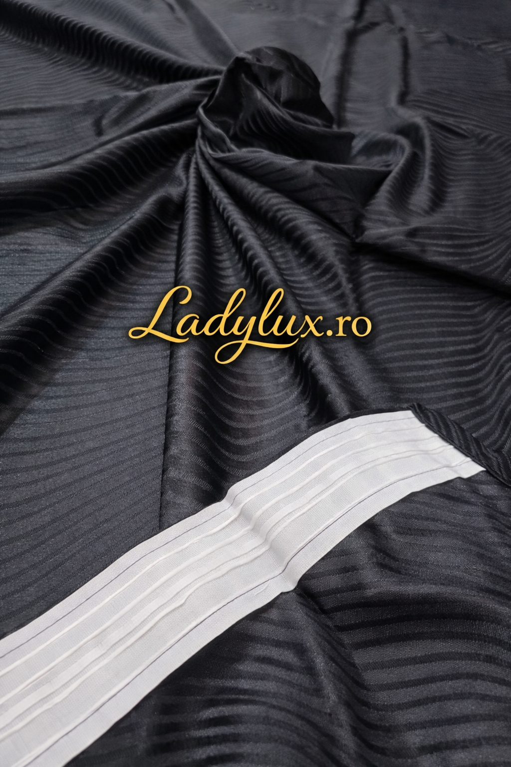 Set Draperii RS Negre Model Striat - 3M x 2.7h Cu Tiv si Rejansă