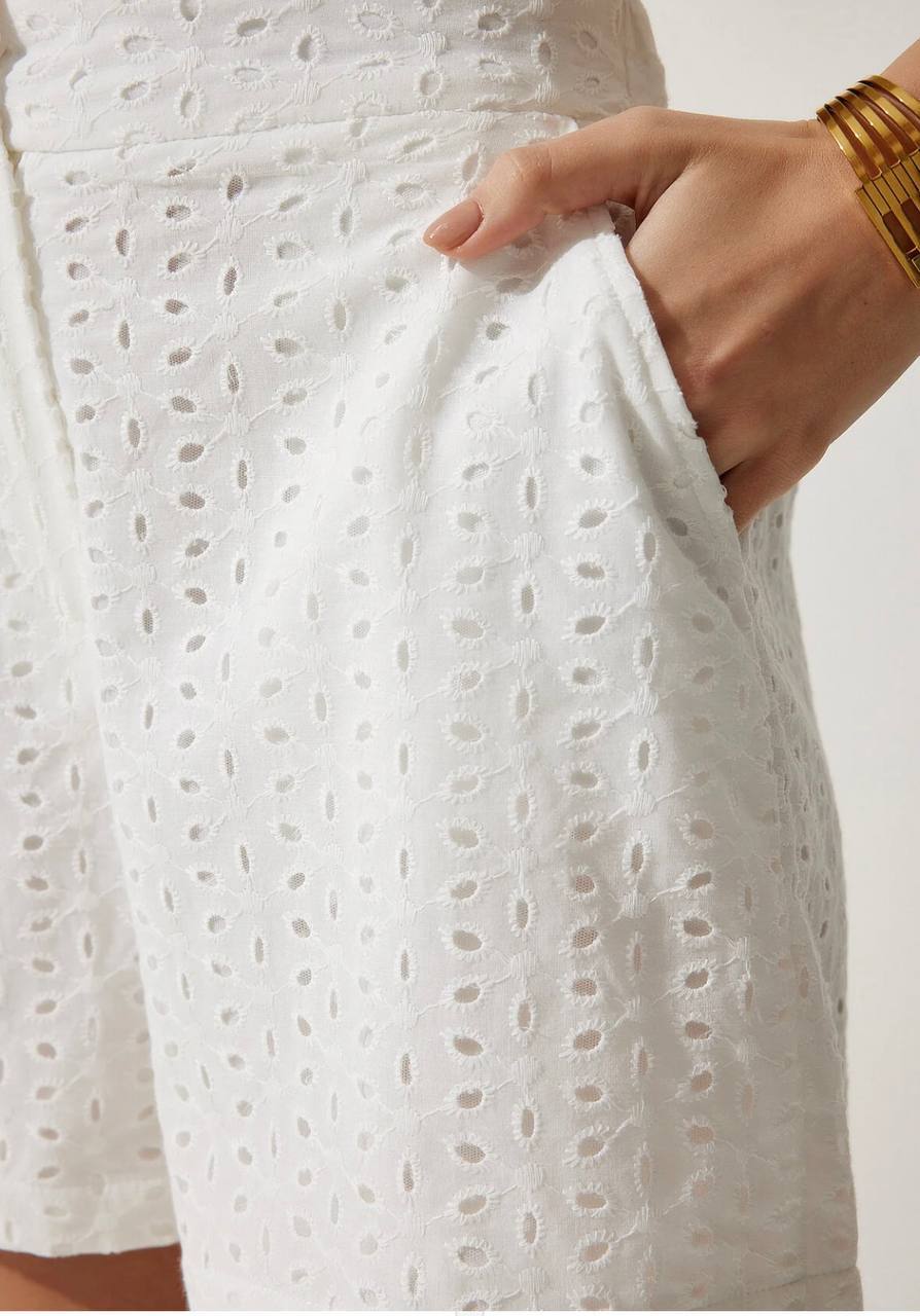 Compleu Alb din Bumbac, brodat, format din doua piese TOLI07