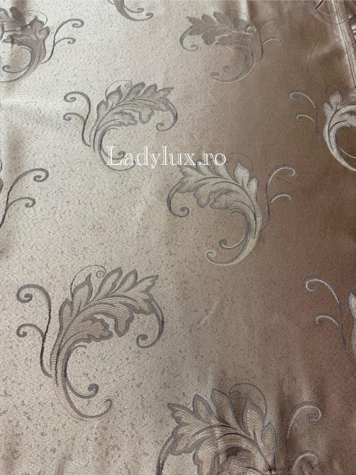 Set Draperii Poliester Maro Model Frunza Maro 3M x 2.7h Cu Tiv si Rejansa