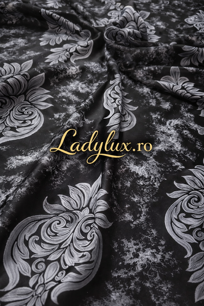 Set Draperii Model Ice Baroc Black  Cu Tiv si Rejansa 3M-2.7h