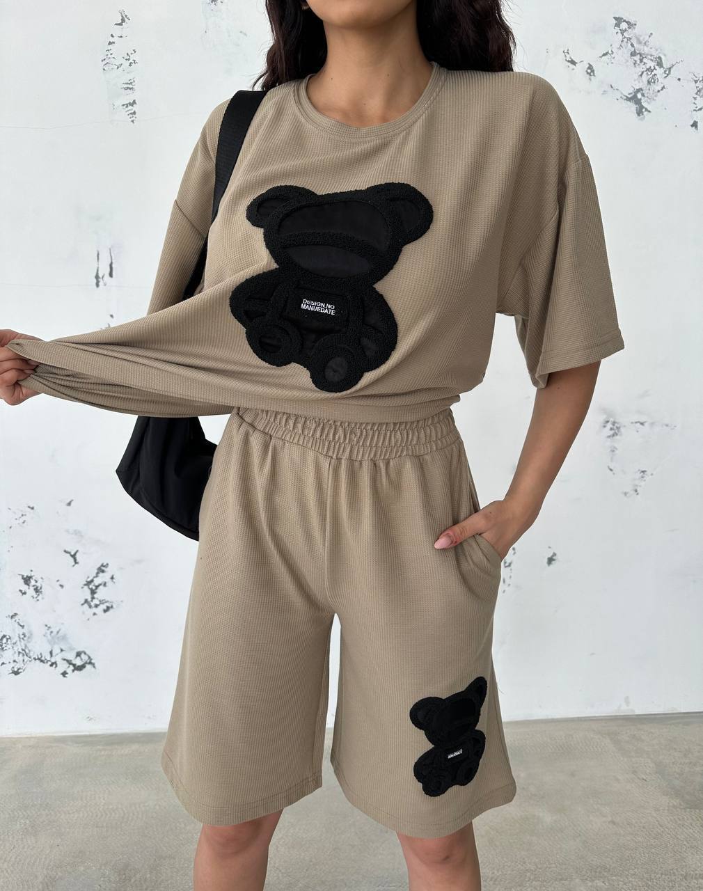 Compleu Bej Tricou si Pantalon scurt cu model 3D BabilonFsh