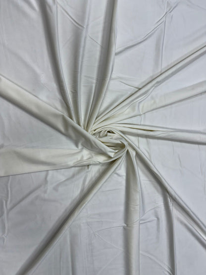 Set Draperii Catifea Simpla Unt   -3M x 2.5 Gata Cusute cu Tiv și Rejansă