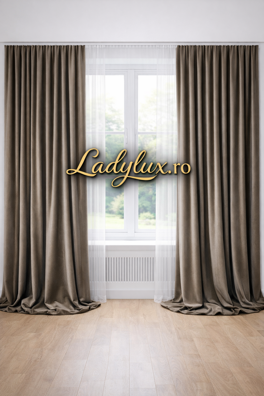Set Draperii Catifea Simpla  Maro Lucios Cu Tiv si Rejansa 3M-2,7h