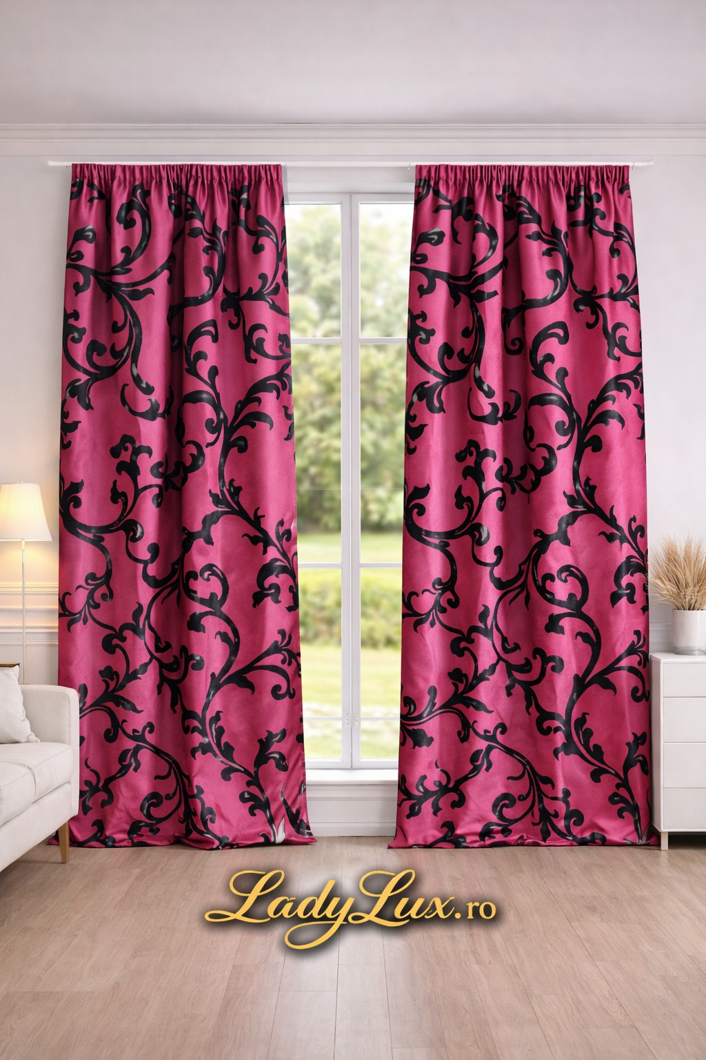 Set Draperii Fucsia Gata Cusute cu Tiv si Rejansă, 3M x 2.7 h Model Spiri