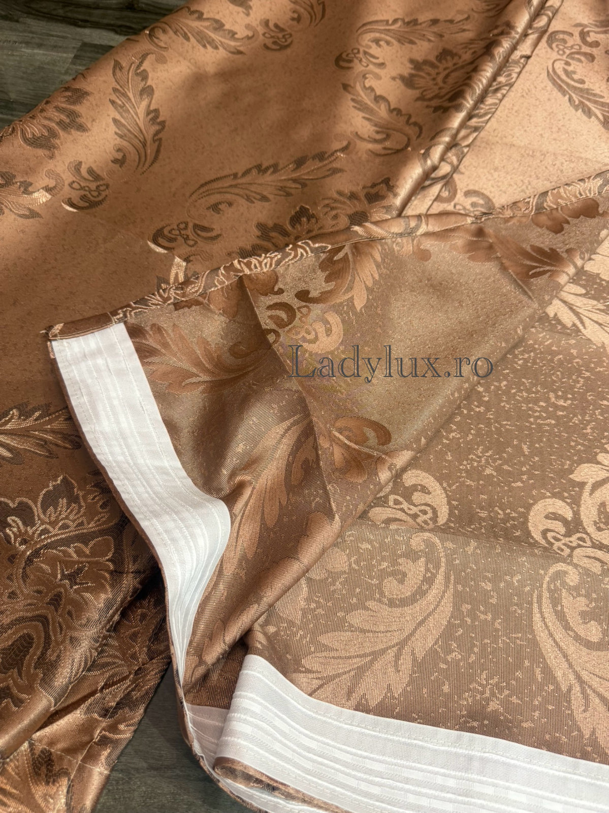 Set Draperii Gata Cusute cu Rejansă 3M - 2 Bucăți, de 150cm cu 270 cm inaltime - Eleganță pentru Orice Cameră