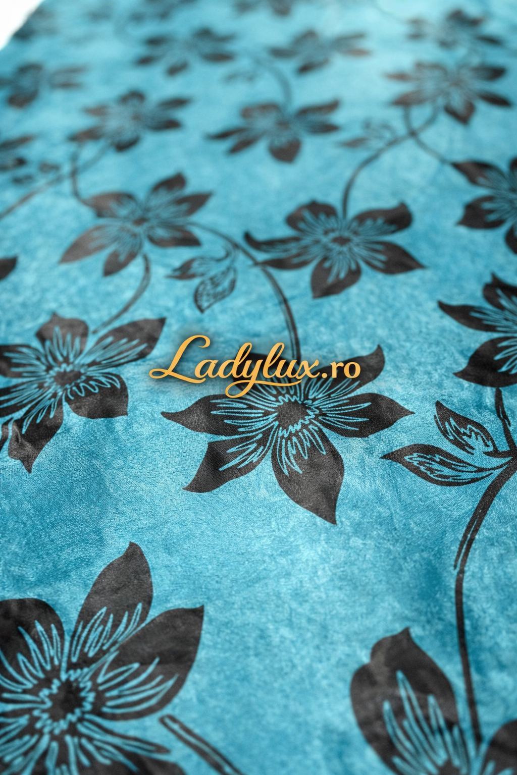 Set Draperii Turcoaz cu Flori Negre 3M x 2.7h - Cu Tiv si Rejansa