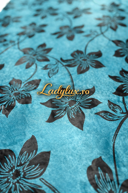 Set Draperii Turcoaz cu Flori Negre 3M x 2.7h - Cu Tiv si Rejansa