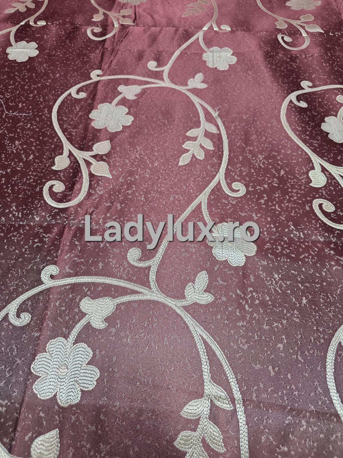 Set Draperii Poliester Bordo Model Floral 3M x 2.7h cu Tiv si Rejansă