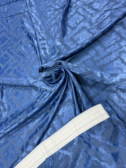 Set Draperii Albastru Gata Cusute cu Tiv si Rejansă, 3M x 2.7 h Model Labirint