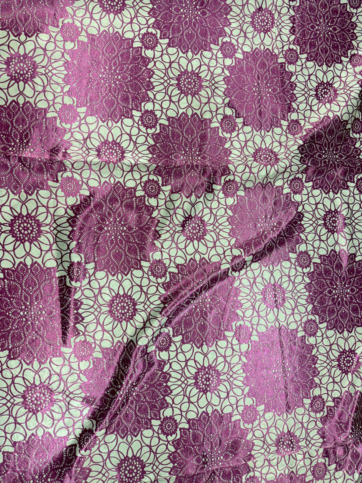 Set Draperii Bej cu Model Roz Gata Cusute cu Tiv si Rejansă, 3M x 2.7 h