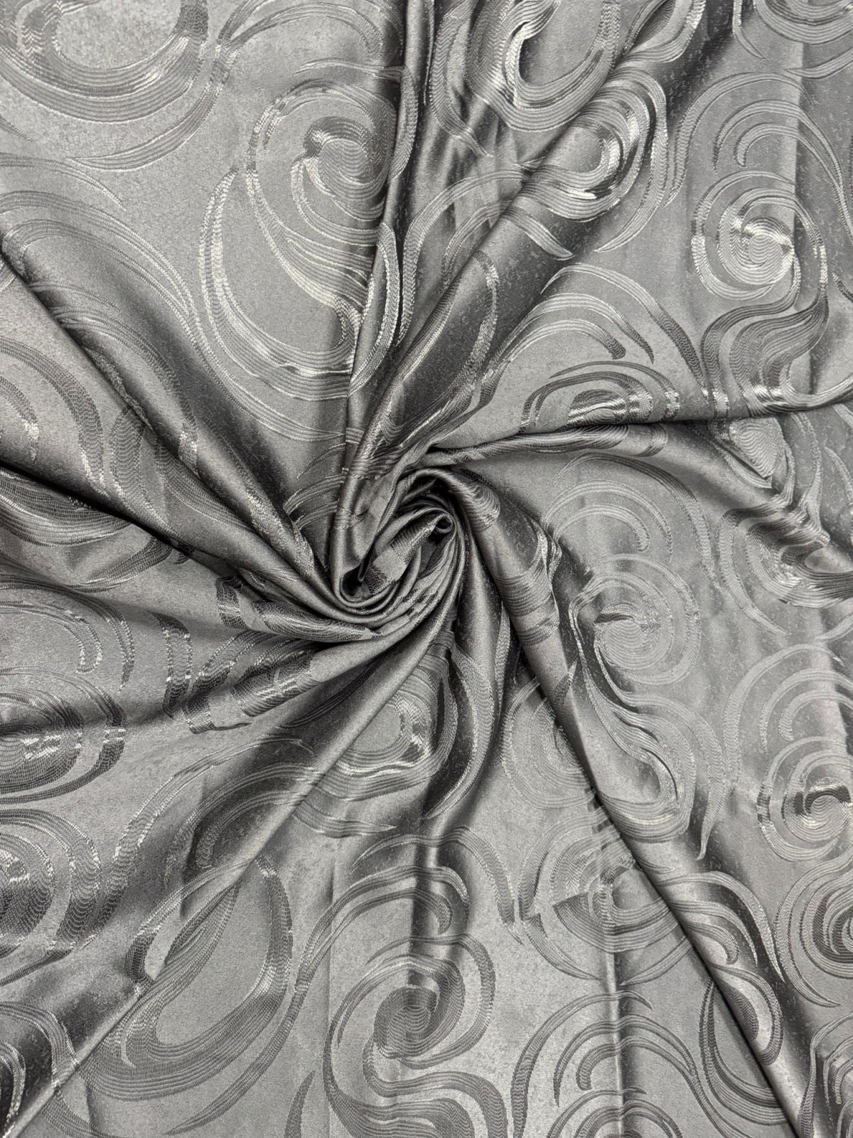 Set Draperii Negru  Gata Cusute cu Tiv si Rejansă, 3M x 2.7 h Model Spirala