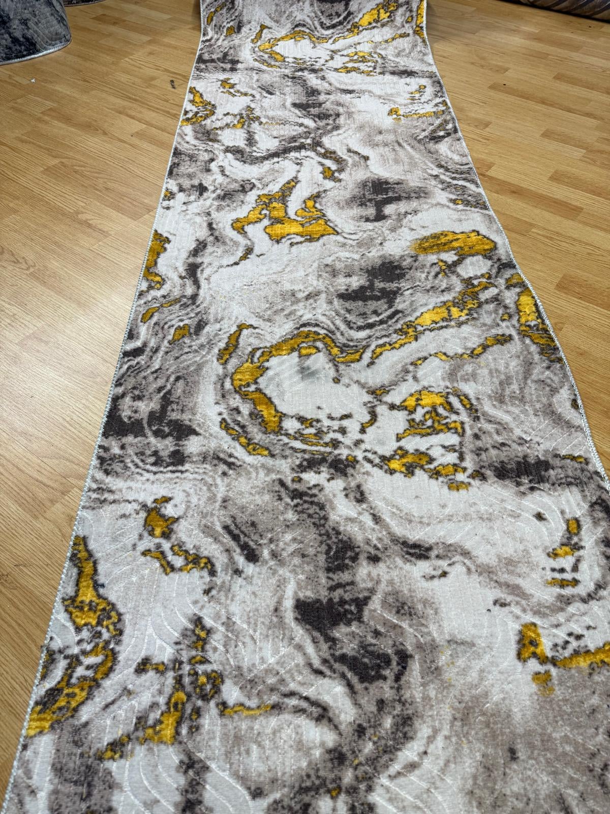 Traversă la Metru Liniar, Model Marmorat Capucino Gold  Latime 75 cm